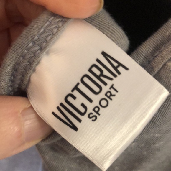 Victoria Secret Sport Tank Top - Picture 4 of 5